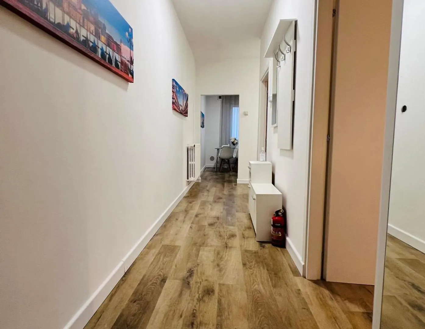 Gabriel House - Parking And Station Apartamento Veneza